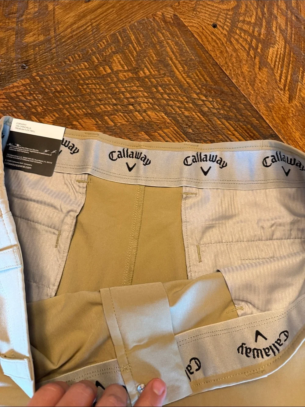 Callaway Men's performance Golf Shorts in Light Khaki Sz 40 brand new with tags